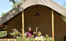 Camping Rodas Rosas Exterior photo