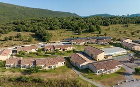 Park&Suites Village Gorges de l'Hérault-Cévennes Brissac Exterior photo