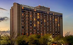 Doubletree By Hilton Hotel St. Louis - Chesterfield Exterior photo