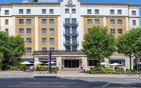 Hotel Doubletree By Hilton London Angel Kings Cross Exterior photo