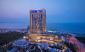 Hotel Hilton Yantai Golden Coast Exterior photo