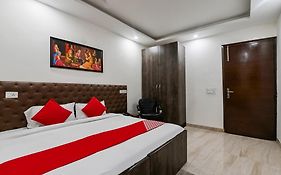 Oyo 72284 Premium Rooms Chhatarpur Nueva Delhi Exterior photo