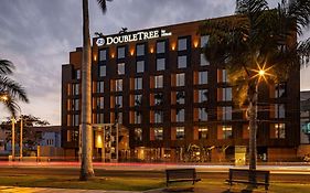 Hotel Doubletree By Hilton Lima San Isidro Exterior photo