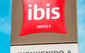 Hotel Ibis Mendoza Exterior photo