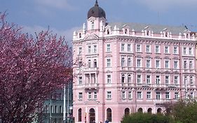 Hotel Opera Praga Exterior photo