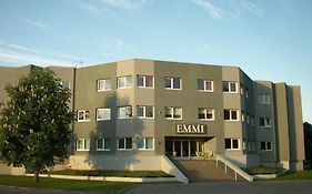 Hotel Emmi Pärnu Exterior photo