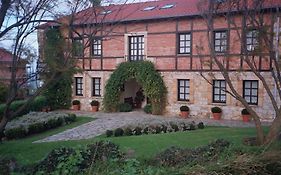 Posada Tresvalle Hostal Ubiarco Exterior photo