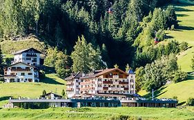 Hotel Rainell Dolomites Retreat Ortisei Exterior photo