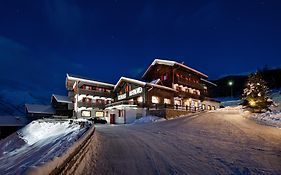 Hotel Teola Livigno Exterior photo