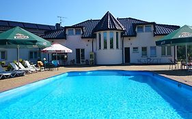 Hotel Brydar With Sauna, Swimming Pool And Jacuzzi Mielno  Exterior photo