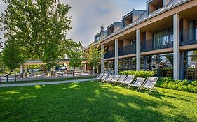 Alsóörs Marina Hotel Exterior photo