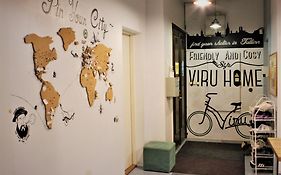 Viru Backpackers Hostel Tallin Exterior photo