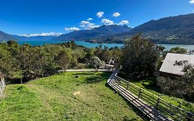 Patagonia Nativa Bed and Breakfast Cochamo Exterior photo