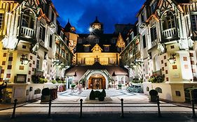 Hotel Barriere Le Normandy Deauville Exterior photo