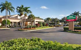 Hotel Courtyard Fort Myers Cape Coral Exterior photo