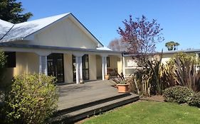Water Lily Garden Bed and Breakfast Christchurch Exterior photo