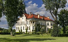 Palac Brzezno Spa & Golf Oborniki Śląskie Exterior photo