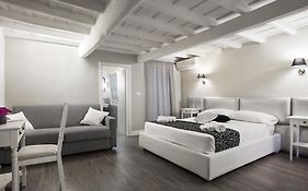 Delsi Suites Pantheon Roma Room photo