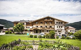 Hotel Winterbauer Flachau Exterior photo