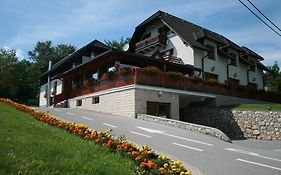 Guesthouse Villa Plitvicka Plitvička Jezera Exterior photo