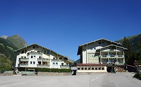 Hotel Hohe Tauern Matrei in Osttirol Exterior photo