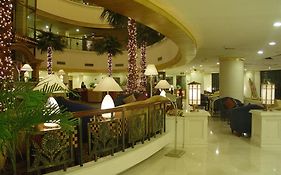 Howard Johnson Palm Beach Resort Shanghái Exterior photo