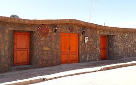 Hostal Casa Flores San Pedro de Atacama Exterior photo