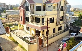 Peace & Joy Guest House Lalitpur Exterior photo