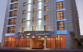 Cosmopolitan Hotel Dubai - Al Barsha Exterior photo