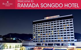 Hotel Ramada By Wyndham Songdo Inchon Exterior photo