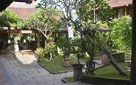 Hotel Puri Padi Ubud Exterior photo