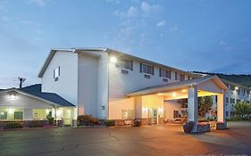 Hotel La Quinta By Wyndham Grants Pass Exterior photo