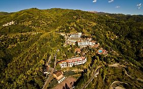 Renaissance Tuscany Il Ciocco Resort & Spa Barga Exterior photo