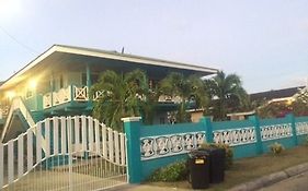 Restorations Tobago Apartamento Crown Point Exterior photo