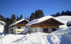 Hotel Haus Steinkarblick Und Berghaeusl Berwang Exterior photo