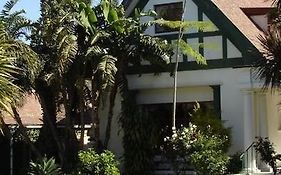 King George'S Guest House Puerto Elizabeth Exterior photo