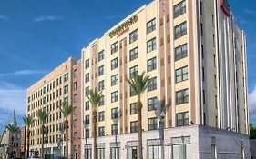 Hotel Courtyard By Marriott St. Petersburg Downtown Exterior photo