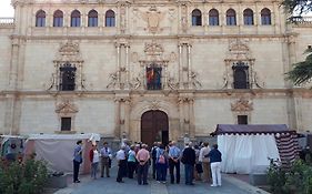 Casa de Huéspedes con encanto El Sueño del Quijote Alcalá de Henares Exterior photo