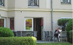 Hotel ibis Valenciennes Exterior photo