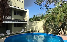 Deja Hostel Suites Playa del Carmen Exterior photo