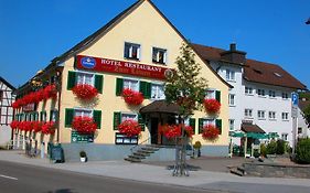 Hotel-Restaurant Zum Loewen Jestetten Exterior photo