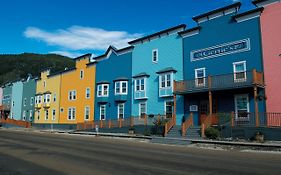 Westmark Inn Dawson City Exterior photo