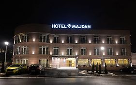 Hotel Majdan Belgrado Exterior photo