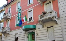 Hotel Losanna Milán Exterior photo