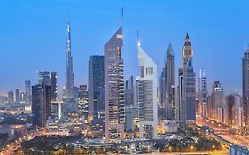 Jumeirah Emirates Towers Dubái Exterior photo