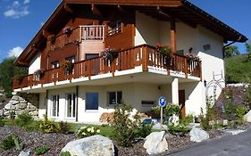Chalet Des Alpes Bed and Breakfast Crans-Montana Exterior photo