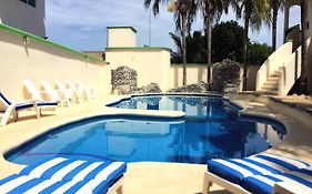 Villas Coco Resort - All Suites Isla Mujeres Exterior photo