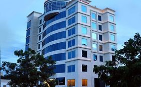 Hotel Turquoise Chandīgarh Exterior photo