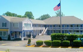 GuestLodge West Dennis Exterior photo