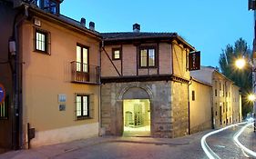 Exe Casa de Los Linajes Segovia Exterior photo